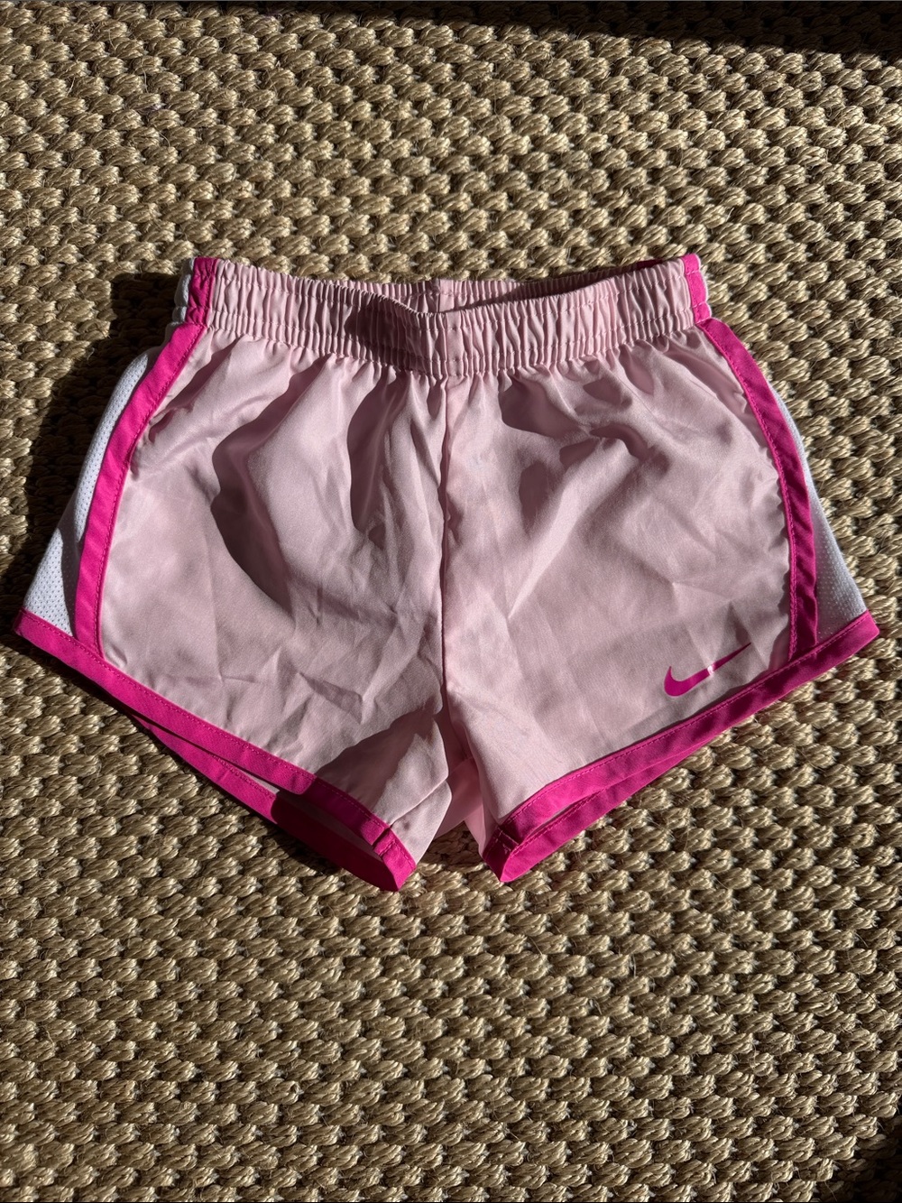 Nike Girls Kids Light Pink Athletic Shorts with Hot Pink Trim size 2 years